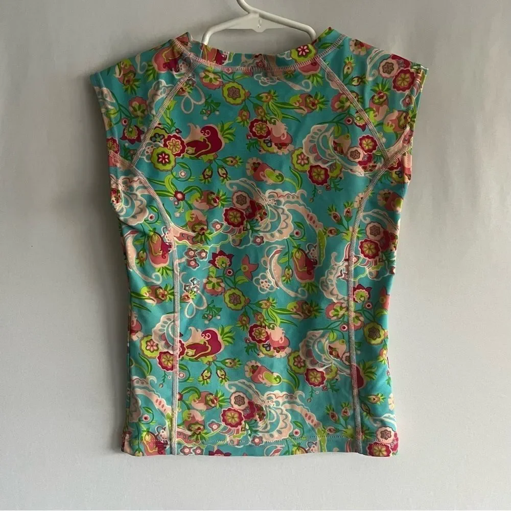 Max Out Short Sleeve Rashguard Swim Top